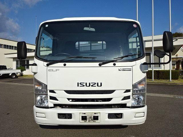 ISUZU ELF 2017 Image 31