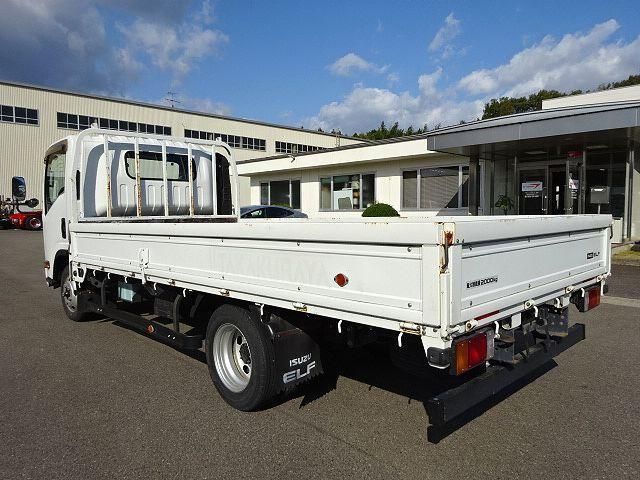 ISUZU ELF 2017 Image 31