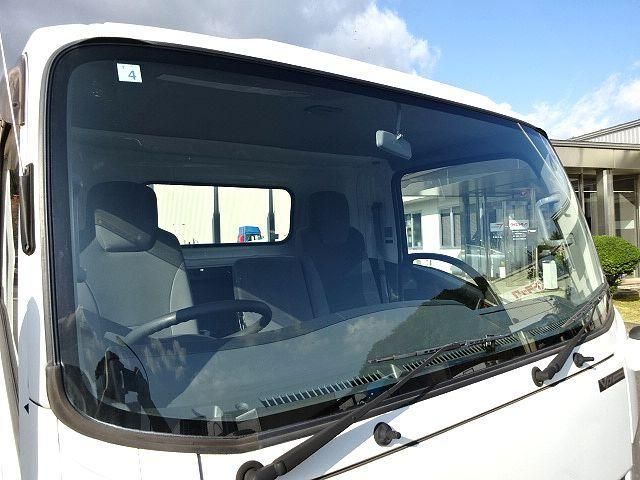 ISUZU ELF 2017 Image 31