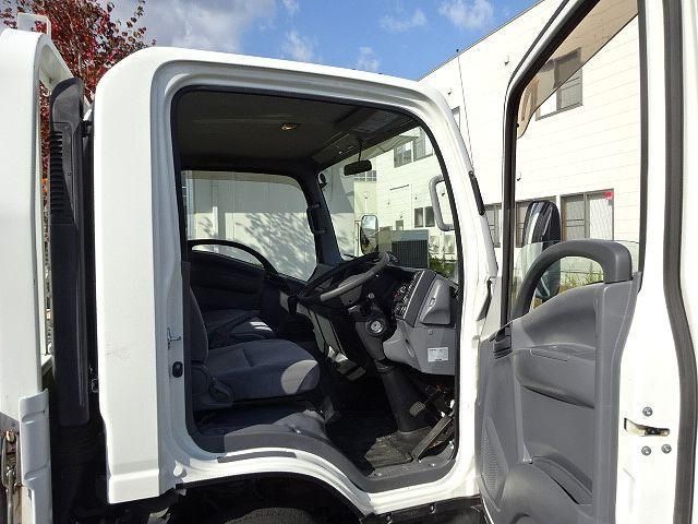 ISUZU ELF 2017 Image 31