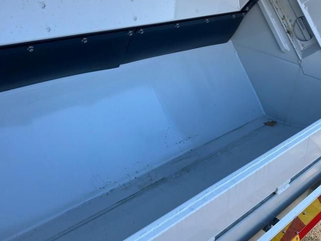 MITSUBISHI CANTER 2025 Image 31