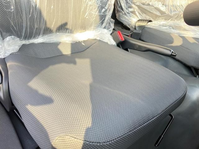 MITSUBISHI CANTER 2025 Image 31