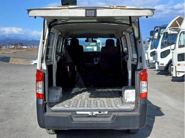 ISUZU コモ 2012 Image 31