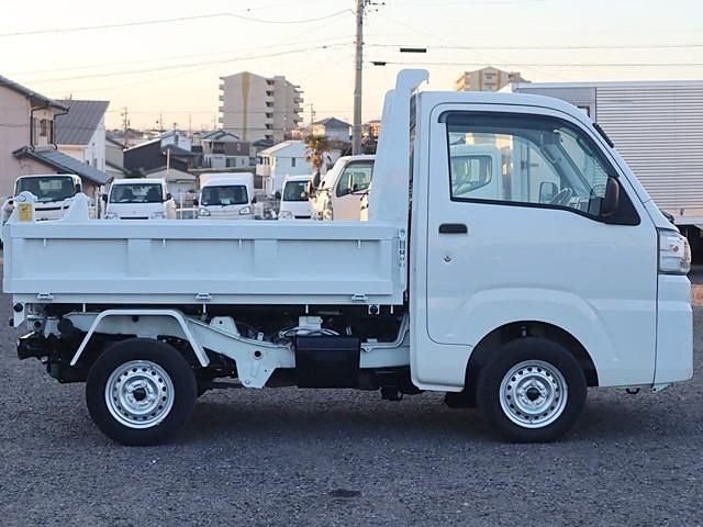 DAIHATSU HIJET TRUCK 4WD 2019 Image 31