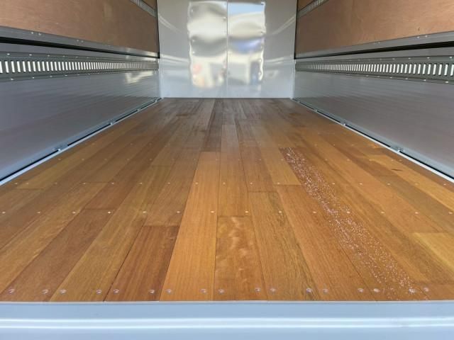 HINO DUTRO 2025 Image 31