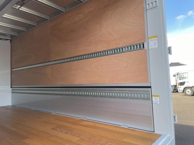 HINO DUTRO 2025 Image 31