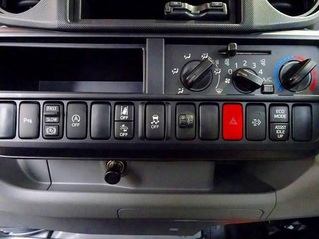 HINO DUTRO 2025 Image 31