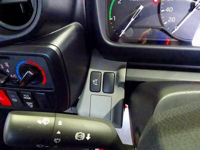 HINO DUTRO 2025 Image 31