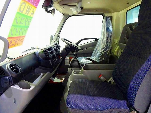 HINO DUTRO 2024 Image 31