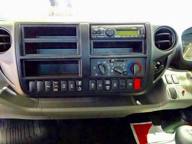 HINO DUTRO 2024 Image 31