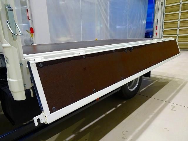 HINO DUTRO 2024 Image 31