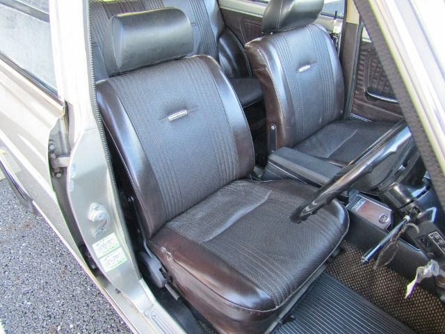 NISSAN BLUEBIRD SEDAN 1971 Image 31