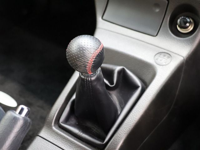 DAIHATSU COPEN 2011 Image 31