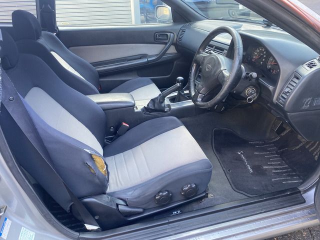 NISSAN SKYLINE COUPE 2000 Image 31