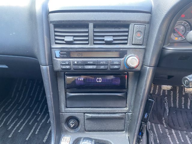 NISSAN SKYLINE COUPE 2000 Image 31