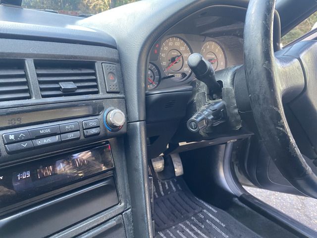 NISSAN SKYLINE COUPE 2000 Image 31