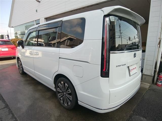 HONDA STEPWAGON E:HEV SPAD 2023 Image 31