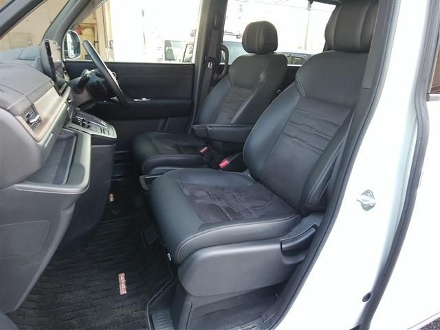 HONDA STEPWAGON E:HEV SPAD 2023 Image 31