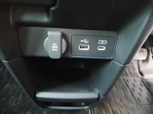 HONDA STEPWAGON E:HEV SPAD 2023 Image 31