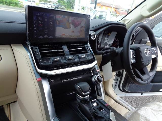 TOYOTA LANDCRUISER WAGON 2023 Image 31