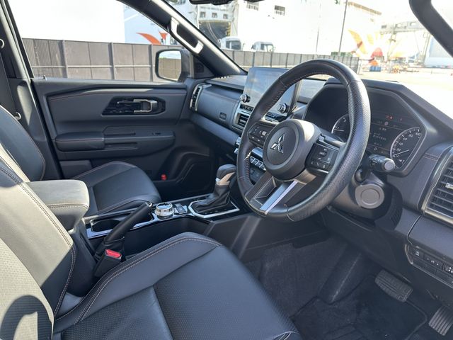 MITSUBISHI TRITON 2024 Image 31