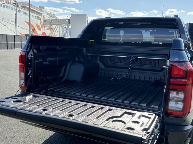 MITSUBISHI TRITON 2024 Image 31