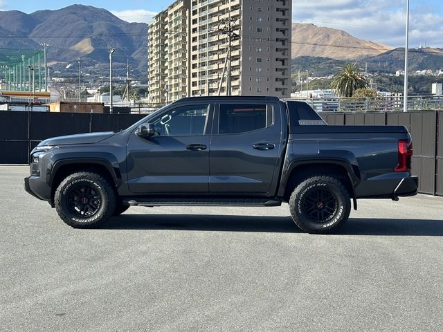 MITSUBISHI TRITON 2024 Image 31