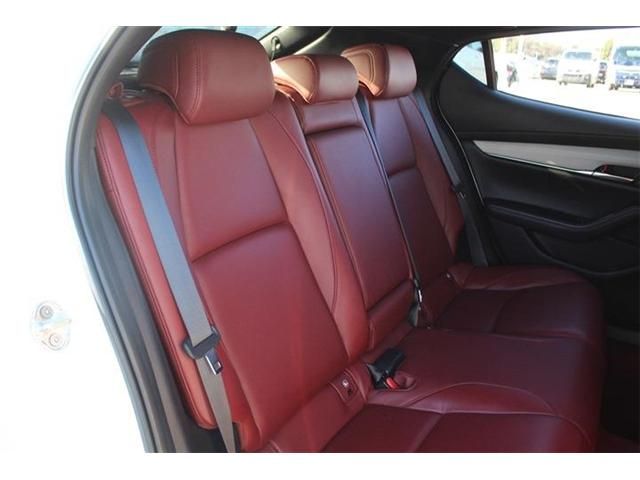 MAZDA 3 FASTBACK 2021 Image 31