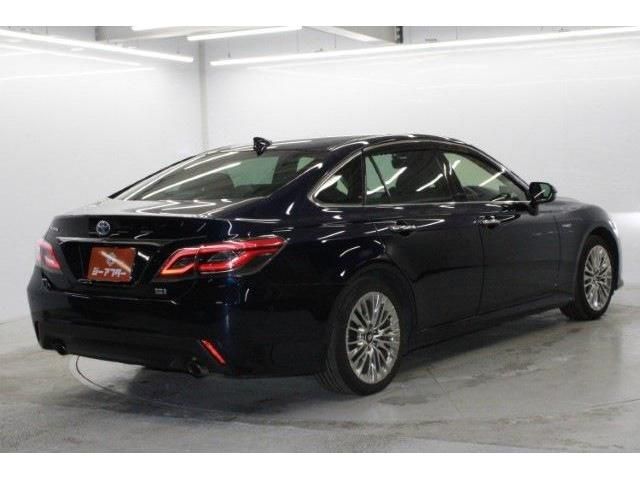 TOYOTA CROWN SEDAN HYBRID 2019 Image 31