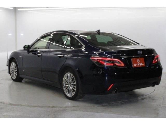 TOYOTA CROWN SEDAN HYBRID 2019 Image 31