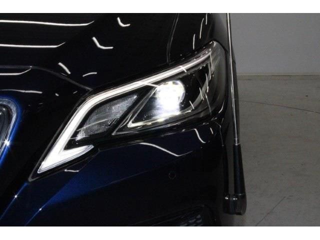 TOYOTA CROWN SEDAN HYBRID 2019 Image 31