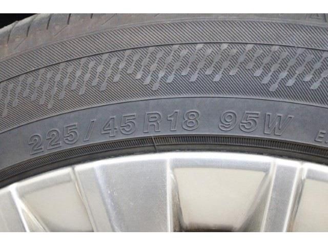 TOYOTA CROWN SEDAN HYBRID 2019 Image 31