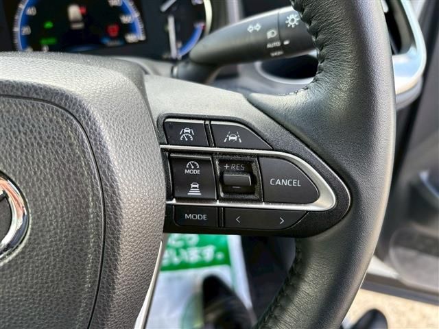 TOYOTA VOXY HYBRID 2023 Image 31