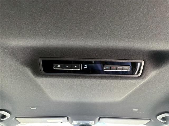 TOYOTA VOXY HYBRID 2023 Image 31