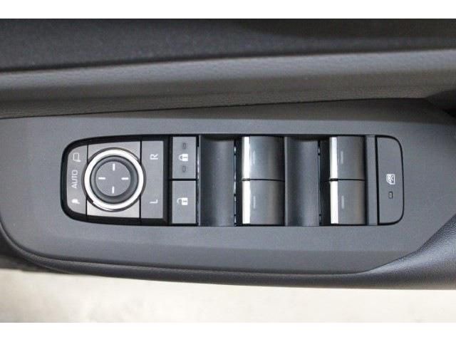 TOYOTA PRIUS 2024 Image 31