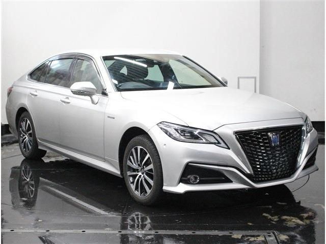 TOYOTA CROWN SEDAN HYBRID 4 2018 Image 31