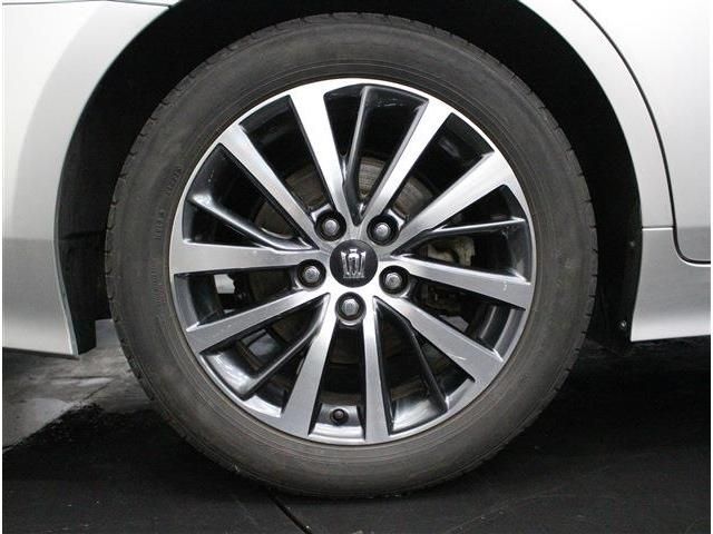 TOYOTA CROWN SEDAN HYBRID 4 2018 Image 31