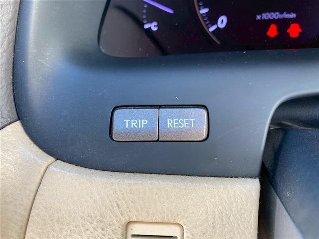 TOYOTA LEXUS LS460 2009 Image 31