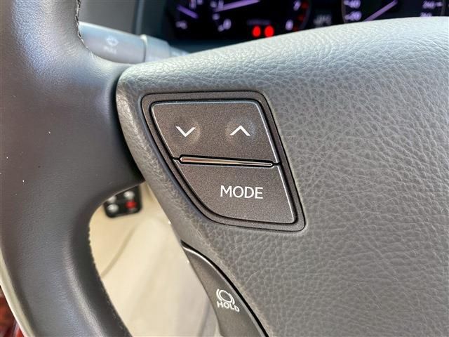 TOYOTA LEXUS LS460 2009 Image 31