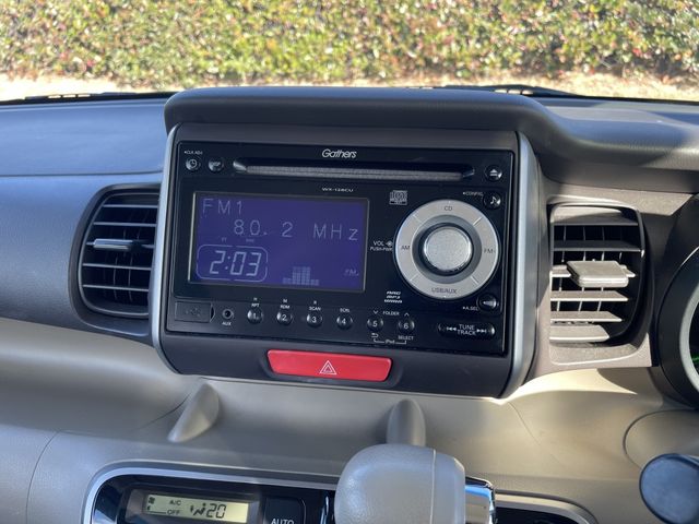 HONDA N BOX 2012 Image 31