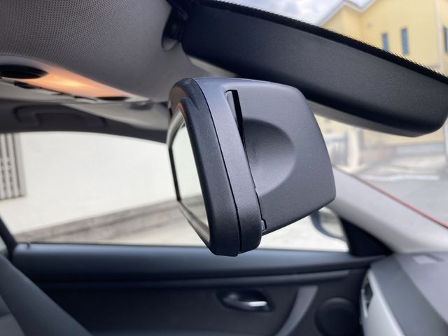 BMW 3SERIES COUPE 2013 Image 31