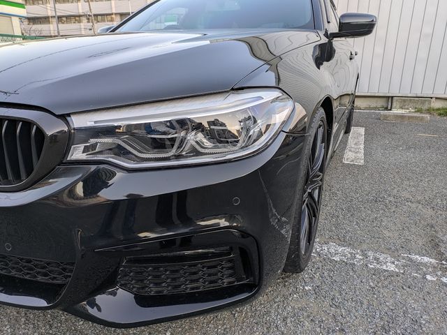 BMW 5SERIES TOURING 2018 Image 31
