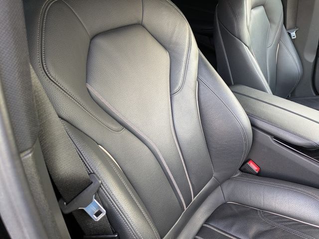 BMW 5SERIES TOURING 2018 Image 31