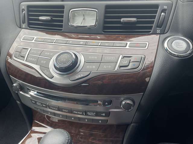 NISSAN FUGA 4WD 2021 Image 31