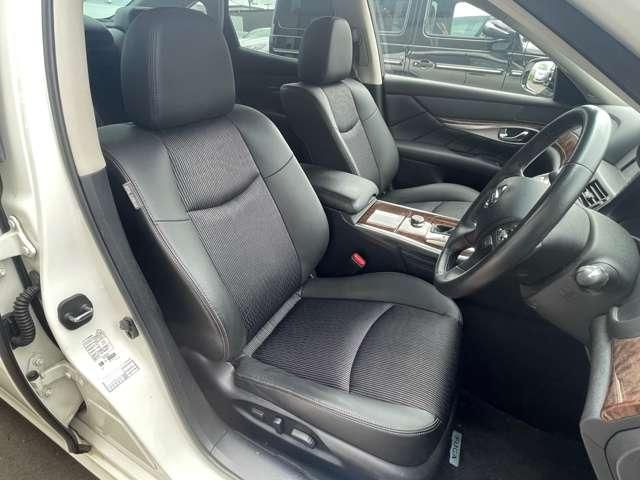 NISSAN FUGA 4WD 2021 Image 31