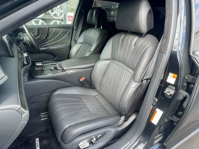 TOYOTA LEXUS LS500H 4WD 2022 Image 31