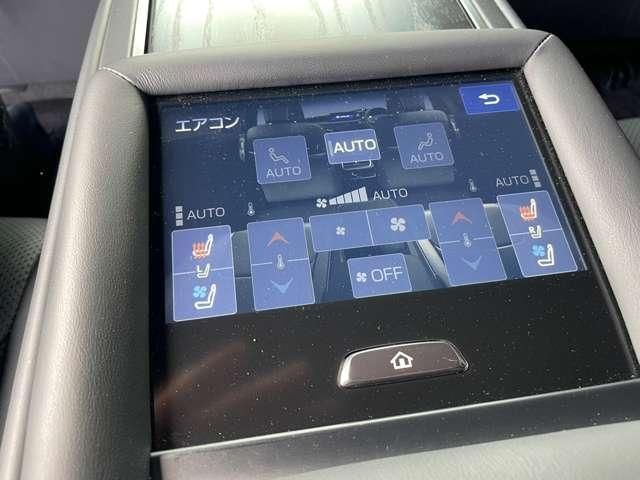 TOYOTA LEXUS LS500H 4WD 2022 Image 31