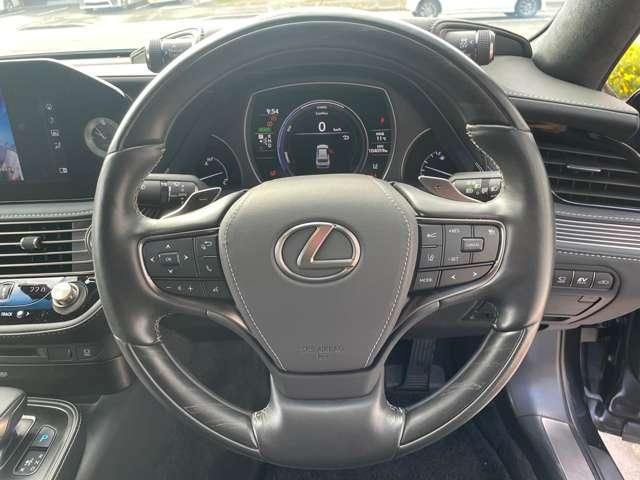 TOYOTA LEXUS LS500H 4WD 2022 Image 31