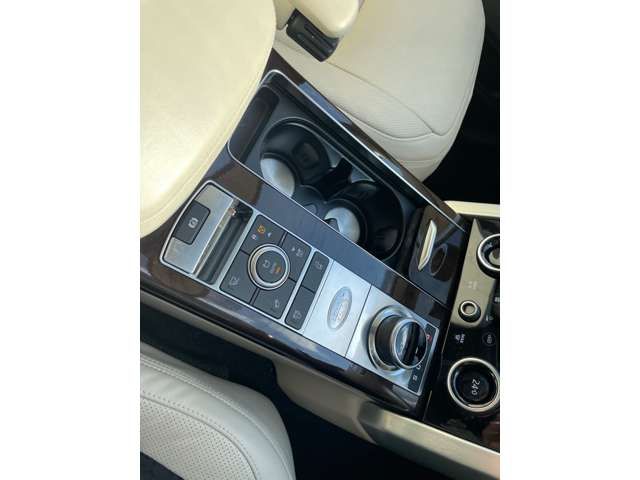 ROVER RANGE 2022 Image 31