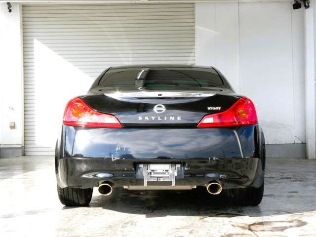 NISSAN SKYLINE COUPE 2009 Image 31